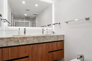 425 Grapetree Dr, Key Biscayne, FL 33149 - Photo 12