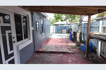 3601 NW 34th Ave, Lauderdale Lakes, FL 33309 - Photo 14