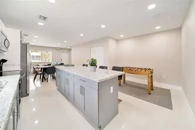 1770 NW 55th St #1770, Miami, FL 33142 - Photo 10