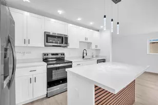 2572 NW 20th St, Fort Lauderdale, FL 33311 - Photo 34
