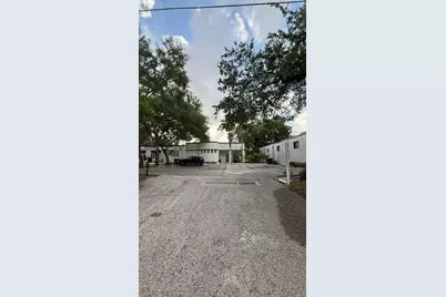 608 S Tampania, Other City - In The State Of Florida, FL 33609 - Photo 34