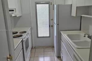 1420 Atlantic Shores Blvd, Hallandale Beach, FL 33009 - Photo 6