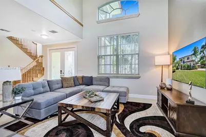 12140 SW 3rd St, Plantation, FL 33325 - Photo 8