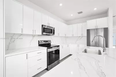 22555 SW 125 Ave #13A, Miami, FL 33170 - Photo 4