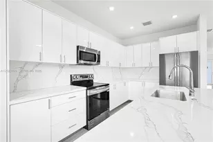 22555 SW 125th Ave, Miami, FL 33170 - Photo 4