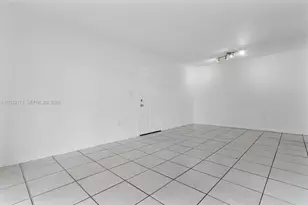 7407 SW 152nd Ave, Miami, FL 33193 - Photo 6