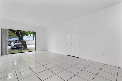 7407 SW 152nd Ave #4-103, Miami, FL 33193 - Photo 4