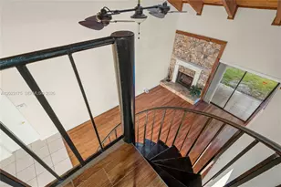 9367 SW 1st St, Plantation, FL 33324 - Photo 32