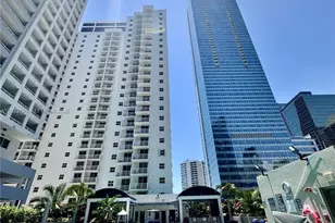 185 SE 14th Terrace, Miami, FL 33131 - Photo 10