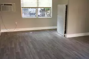 520 SW 4th St, Miami, FL 33130 - Photo 2