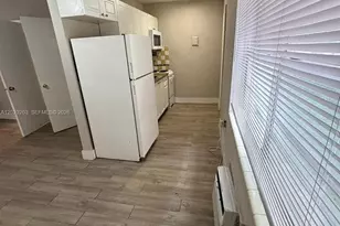 520 SW 4th St, Miami, FL 33130 - Photo 6