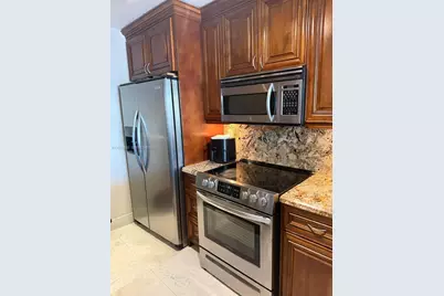 1401 Bay Rd #312, Miami Beach, FL 33139 - Photo 8