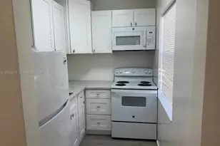 1956 Lincoln St, Hollywood, FL 33020 - Photo 8