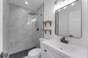7150 SW 10th St, Pembroke Pines, FL 33023 - Photo 16
