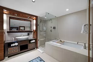 6801 Collins Ave, Miami Beach, FL 33141 - Photo 10