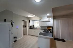 982 SW Airoso Blvd, Port Saint Lucie, FL 34983 - Photo 16