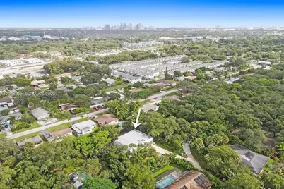 1759 SW 30th Pl, Fort Lauderdale, FL 33315 - Photo 24
