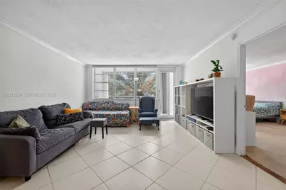 6770 Indian Creek Dr #5D, Miami Beach, FL 33141 - Photo 10