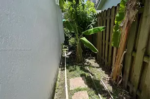 [Address not provided], Miami, FL 33186 - Photo 4