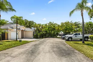 12360 SW 145th St, Miami, FL 33186 - Photo 2