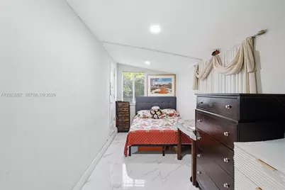 301 SW 36th Ave, Miami, FL 33135 - Photo 26