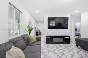 301 SW 36th Ave, Miami, FL 33135 - Photo 18