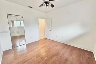 16320 Malibu Dr, Weston, FL 33326 - Photo 12