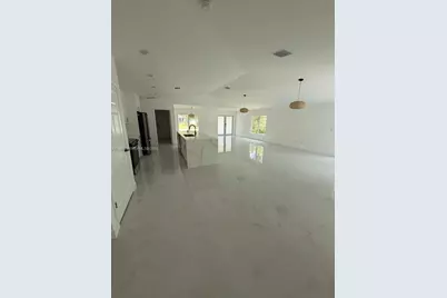 8636 100th Ct, Vero Beach, FL 32967 - Photo 12