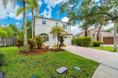 690 NW 159th Ln, Pembroke Pines, FL 33028 - Photo 50