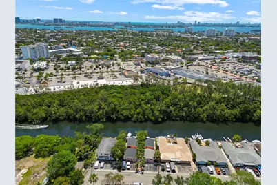 13185 Emerald Dr #2, North Miami, FL 33181 - Photo 22
