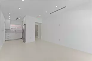 13185 Emerald Dr, North Miami, FL 33181 - Photo 4