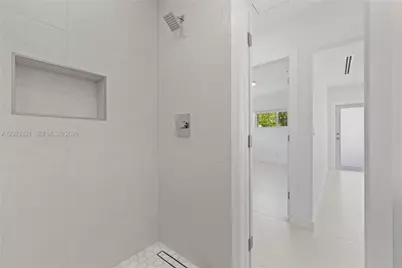 13185 Emerald Dr #2, North Miami, FL 33181 - Photo 12