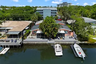 13185 Emerald Dr, North Miami, FL 33181 - Photo 20