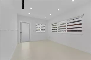 13185 Emerald Dr, North Miami, FL 33181 - Photo 6