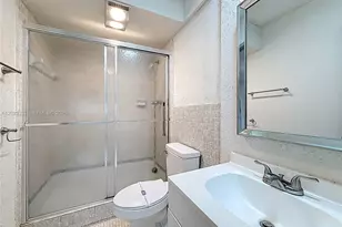 1000 NE 14th Ave, Hallandale Beach, FL 33009 - Photo 12