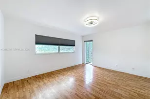 1000 NE 14th Ave, Hallandale Beach, FL 33009 - Photo 10