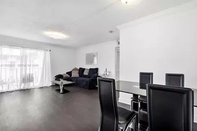 7232 SW 94th Pl #E6, Miami, FL 33173 - Photo 1