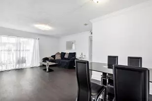 7232 SW 94th Pl, Miami, FL 33173 - Photo 1