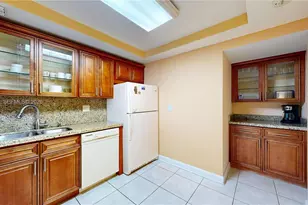 3140 S Ocean Dr, Hallandale Beach, FL 33009 - Photo 20