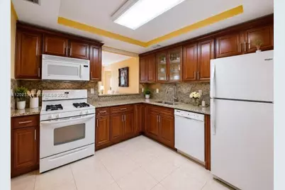 3140 S Ocean Dr #1210, Hallandale Beach, FL 33009 - Photo 12