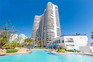 19101 NE 36th Ct, Aventura, FL 33180 - Photo 2