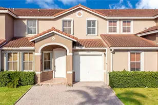 27433 SW 137th Ct, Homestead, FL 33032 - Photo 2