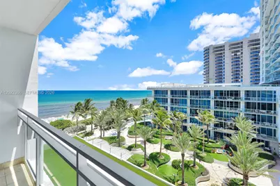 6801 Collins Ave #611 (Door 610), Miami Beach, FL 33141 - Photo 1