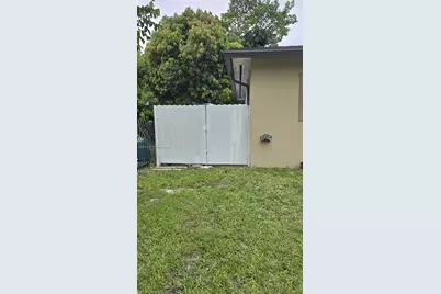 11930 SW 187th St #1, Miami, FL 33177 - Photo 2