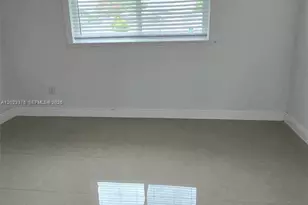 11930 SW 187th St, Miami, FL 33177 - Photo 8