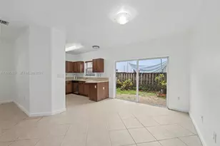 9267 SW 220th Terrace, Cutler Bay, FL 33190 - Photo 8