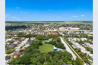 14421 SW 155th Pl, Miami, FL 33196 - Photo 32