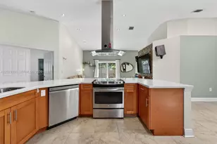 14421 SW 155th Pl, Miami, FL 33196 - Photo 2