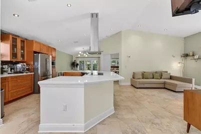 14421 SW 155th Pl, Miami, FL 33196 - Photo 10