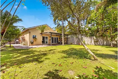 14421 SW 155th Pl, Miami, FL 33196 - Photo 26